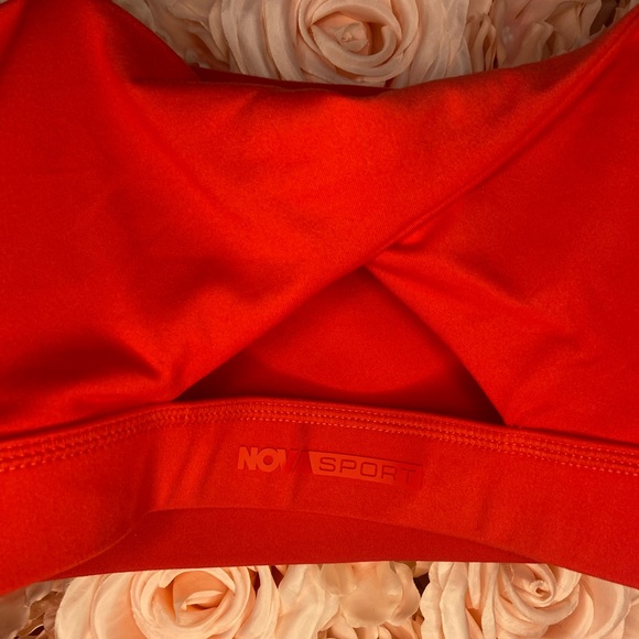 FASHION NOVA SPORTS SET - Picture 2 of 4